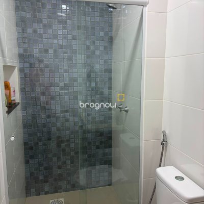 Apartamento com 60m², 2 quartos (sendo 1 suíte), 1 garagem, no bairro Ingleses em Florianópolis