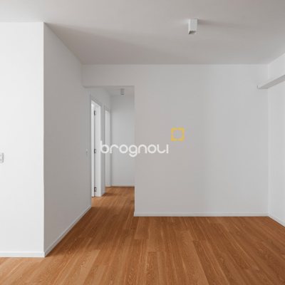 Apartamento com 96m², 3 quartos (sendo 2 suítes), 1 garagem, no bairro Centro em Florianópolis