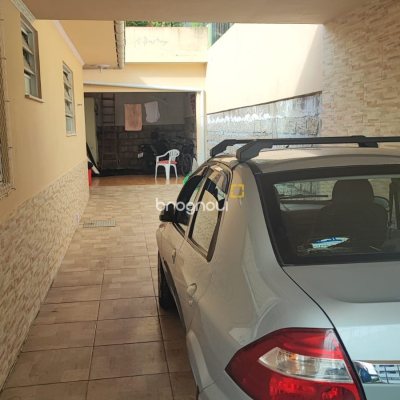 Casa com 95m², 3 quartos (sendo 1 suíte), 4 garagens, no bairro Capoeiras em Florianópolis