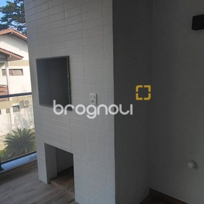 Apartamento com 93m², 2 quartos (sendo 2 suítes), 2 garagens, no bairro Santo Antônio de Lisboa em Florianópolis