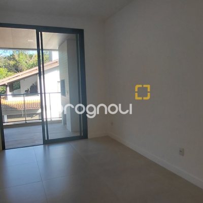 Apartamento com 93m², 2 quartos (sendo 2 suítes), 2 garagens, no bairro Santo Antônio de Lisboa em Florianópolis