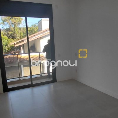 Apartamento com 93m², 2 quartos (sendo 2 suítes), 2 garagens, no bairro Santo Antônio de Lisboa em Florianópolis