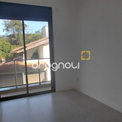 Apartamento com 93m², 2 quartos (sendo 2 suítes), 2 garagens, no bairro Santo Antônio de Lisboa em Florianópolis