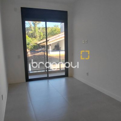 Apartamento com 93m², 2 quartos (sendo 2 suítes), 2 garagens, no bairro Santo Antônio de Lisboa em Florianópolis