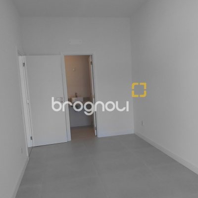Apartamento com 93m², 2 quartos (sendo 2 suítes), 2 garagens, no bairro Santo Antônio de Lisboa em Florianópolis