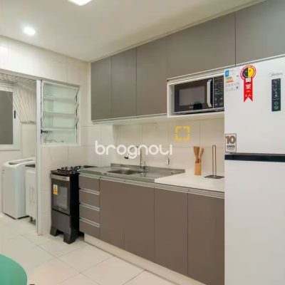 Apartamento com 77m², 2 quartos (sendo 1 suíte), 1 garagem, no bairro Ingleses do Rio Vermelho em Florianópolis
