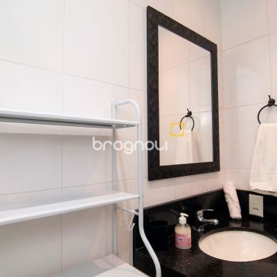 Apartamento com 77m², 2 quartos (sendo 1 suíte), 1 garagem, no bairro Ingleses do Rio Vermelho em Florianópolis