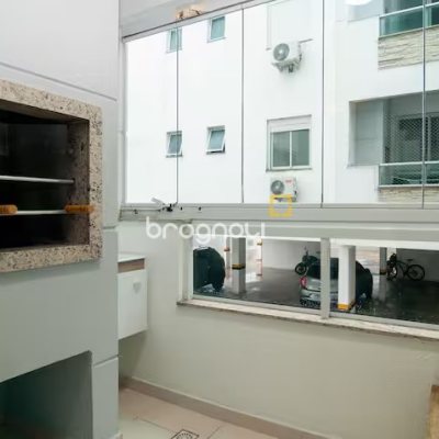 Apartamento com 77m², 2 quartos (sendo 1 suíte), 1 garagem, no bairro Ingleses do Rio Vermelho em Florianópolis