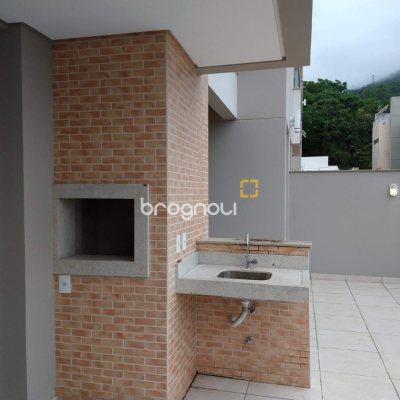 Apartamento com 120m², 3 quartos (sendo 1 suíte), 2 garagens, no bairro Pantanal em Florianópolis