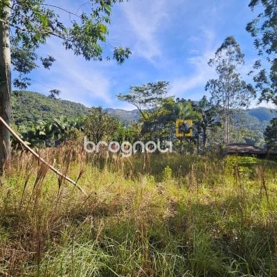 Sítio com 35369m², 2 quartos, 1 garagem, no bairro Garcia em Angelina