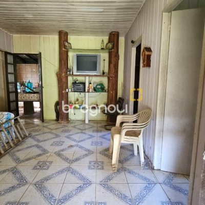 Sítio com 35369m², 2 quartos, 1 garagem, no bairro Garcia em Angelina