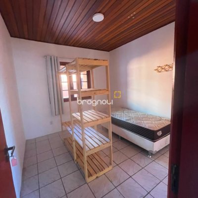 Casa com 158m², 4 quartos, 2 garagens, no bairro Ingleses em Florianópolis