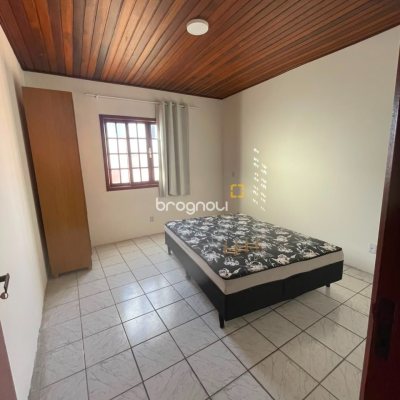 Casa com 158m², 4 quartos, 2 garagens, no bairro Ingleses em Florianópolis