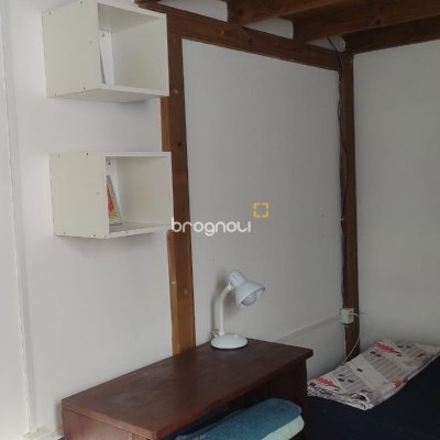 Casa com 195m², 5 quartos (sendo 4 suítes), 4 garagens, no bairro São João do Rio Vermelho em Florianópolis