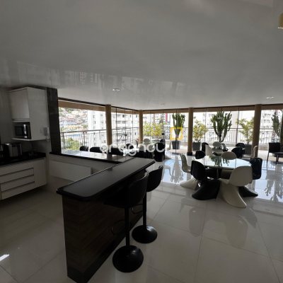 Apartamento com 73m², 1 quarto, 1 garagem, no bairro Agronômica em Florianópolis