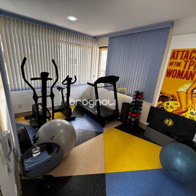 Apartamento com 73m², 1 quarto, 1 garagem, no bairro Agronômica em Florianópolis