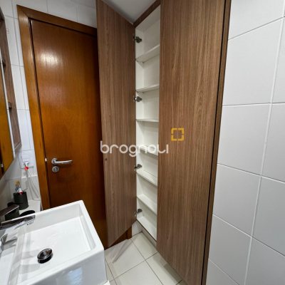 Apartamento com 73m², 1 quarto, 1 garagem, no bairro Agronômica em Florianópolis