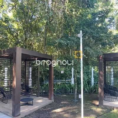 Apartamento com 73m², 2 quartos (sendo 1 suíte), 1 garagem, no bairro Saco Grande em Florianópolis