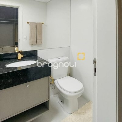 Apartamento com 73m², 2 quartos (sendo 1 suíte), 1 garagem, no bairro Saco Grande em Florianópolis