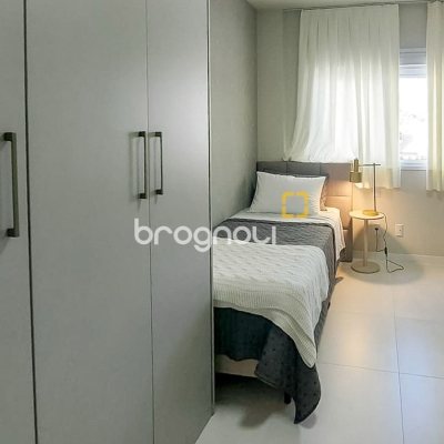 Apartamento com 73m², 2 quartos (sendo 1 suíte), 1 garagem, no bairro Saco Grande em Florianópolis