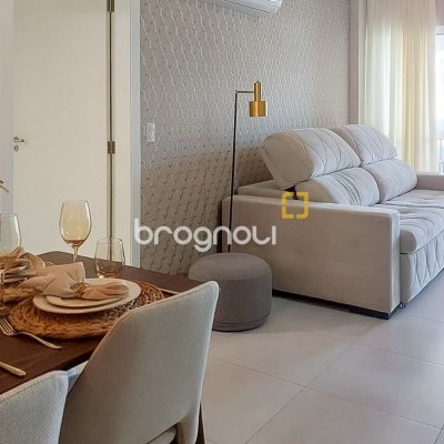 Apartamento com 73m², 2 quartos (sendo 1 suíte), 1 garagem, no bairro Saco Grande em Florianópolis