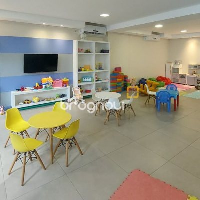 Apartamento com 73m², 2 quartos (sendo 1 suíte), 1 garagem, no bairro Saco Grande em Florianópolis