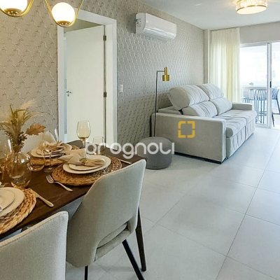 Apartamento com 73m², 2 quartos (sendo 1 suíte), 1 garagem, no bairro Saco Grande em Florianópolis