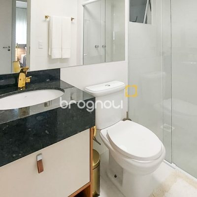Apartamento com 73m², 2 quartos (sendo 1 suíte), 1 garagem, no bairro Saco Grande em Florianópolis