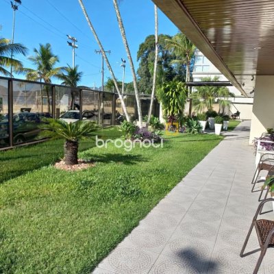 Apartamento com 93m², 2 quartos, 1 garagem, no bairro Canasvieiras em Florianópolis