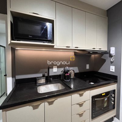 Studio com 23m², 1 quarto, no bairro Carvoeira em Florianópolis