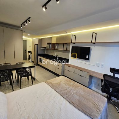 Studio com 31m², 1 quarto, no bairro Trindade em Florianópolis