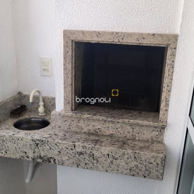 Apartamento com 58m², 2 quartos, 1 garagem, no bairro Rio Tavares em Florianópolis