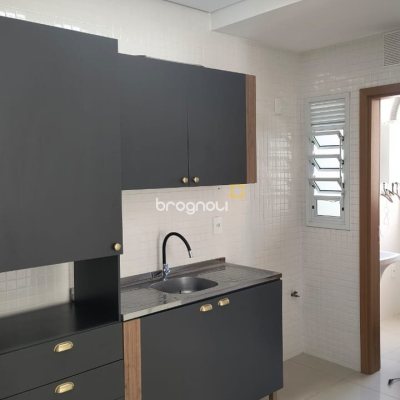 Apartamento com 58m², 2 quartos, 1 garagem, no bairro Rio Tavares em Florianópolis