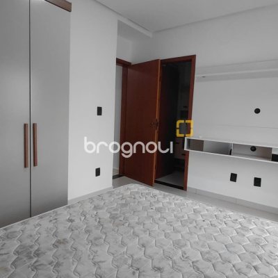 Apartamento com 67m², 2 quartos (sendo 1 suíte), 1 garagem, no bairro Ingleses do Rio Vermelho em Florianópolis
