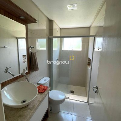 Apartamento com 60m², 2 quartos, 1 garagem, no bairro Sertão do Maruim em São José