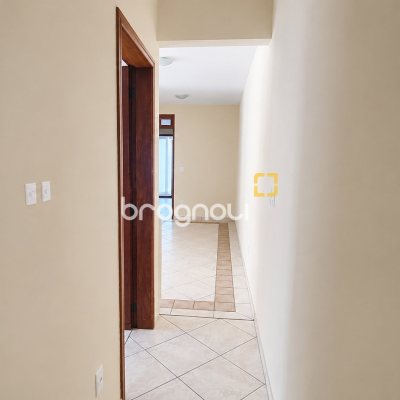 Apartamento com 73m², 3 quartos, 1 garagem, no bairro Coqueiros em Florianópolis