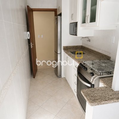 Apartamento com 73m², 3 quartos, 1 garagem, no bairro Coqueiros em Florianópolis