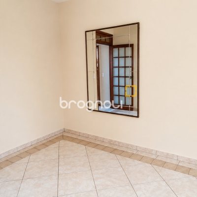 Apartamento com 73m², 3 quartos, 1 garagem, no bairro Coqueiros em Florianópolis