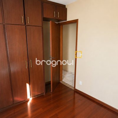 Apartamento com 73m², 3 quartos, 1 garagem, no bairro Coqueiros em Florianópolis