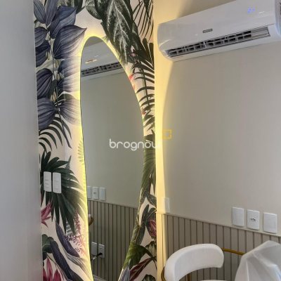 Sala com 60m², no bairro Centro em Florianópolis