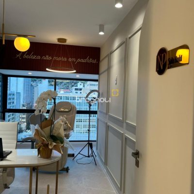 Sala com 60m², no bairro Centro em Florianópolis