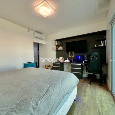 Casa com 515m², 6 quartos (sendo 3 suítes), 4 garagens, no bairro Jurerê Internacional em Florianópolis