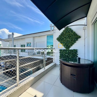 Casa com 515m², 6 quartos (sendo 3 suítes), 4 garagens, no bairro Jurerê Internacional em Florianópolis
