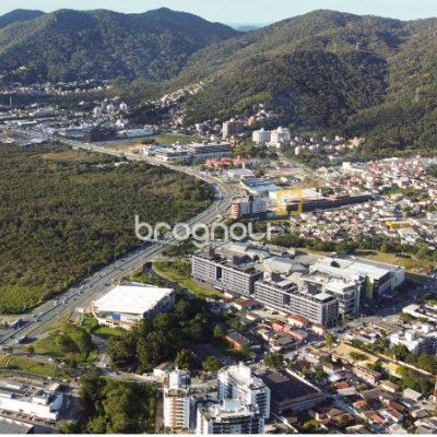 Apartamento com 45m², 1 quarto, no bairro Saco Grande em Florianópolis