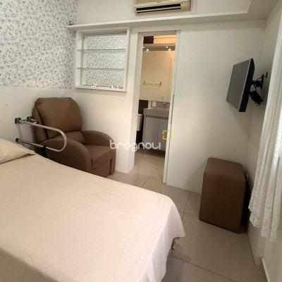 Apartamento com 64m², 2 quartos (sendo 1 suíte), 1 garagem, no bairro Ingleses do Rio Vermelho em Florianópolis