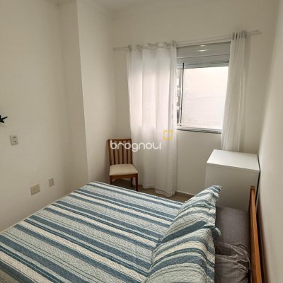 Apartamento com 64m², 2 quartos (sendo 1 suíte), 1 garagem, no bairro Ingleses do Rio Vermelho em Florianópolis