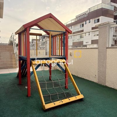 Apartamento com 64m², 2 quartos (sendo 1 suíte), 1 garagem, no bairro Ingleses do Rio Vermelho em Florianópolis