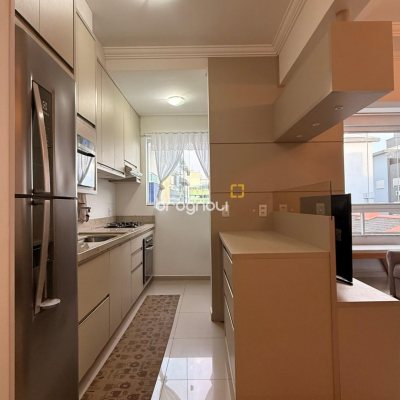 Apartamento com 64m², 2 quartos (sendo 1 suíte), 1 garagem, no bairro Ingleses do Rio Vermelho em Florianópolis