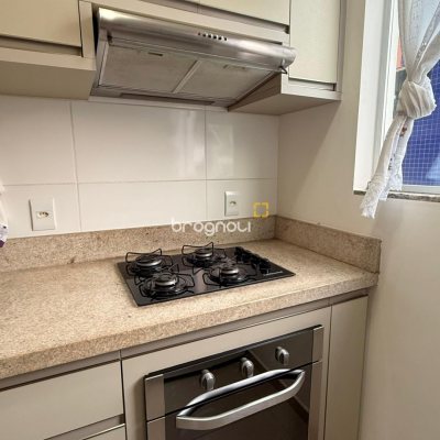 Apartamento com 64m², 2 quartos (sendo 1 suíte), 1 garagem, no bairro Ingleses do Rio Vermelho em Florianópolis