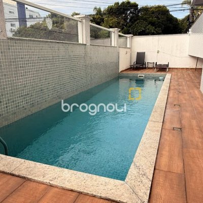 Apartamento com 64m², 2 quartos (sendo 1 suíte), 1 garagem, no bairro Ingleses do Rio Vermelho em Florianópolis